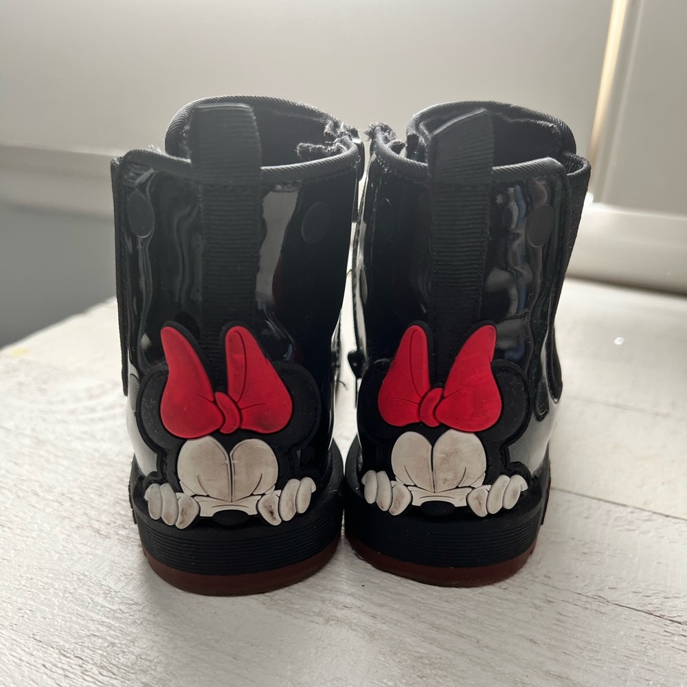 Zara kids and Disney patent black boots with Minnie Mouse